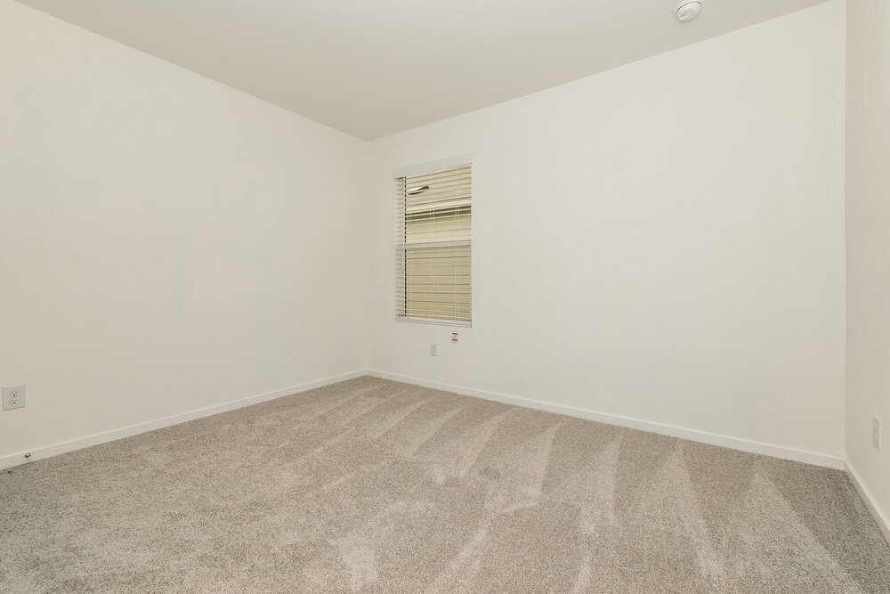 Building Photo - 928 Calley Pear Trl