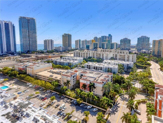 Building Photo - 17100 N Bay Rd
