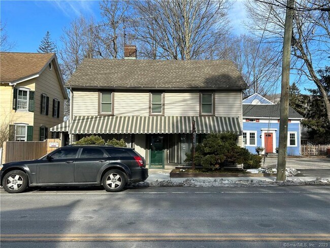 Building Photo - 37 N Main St
