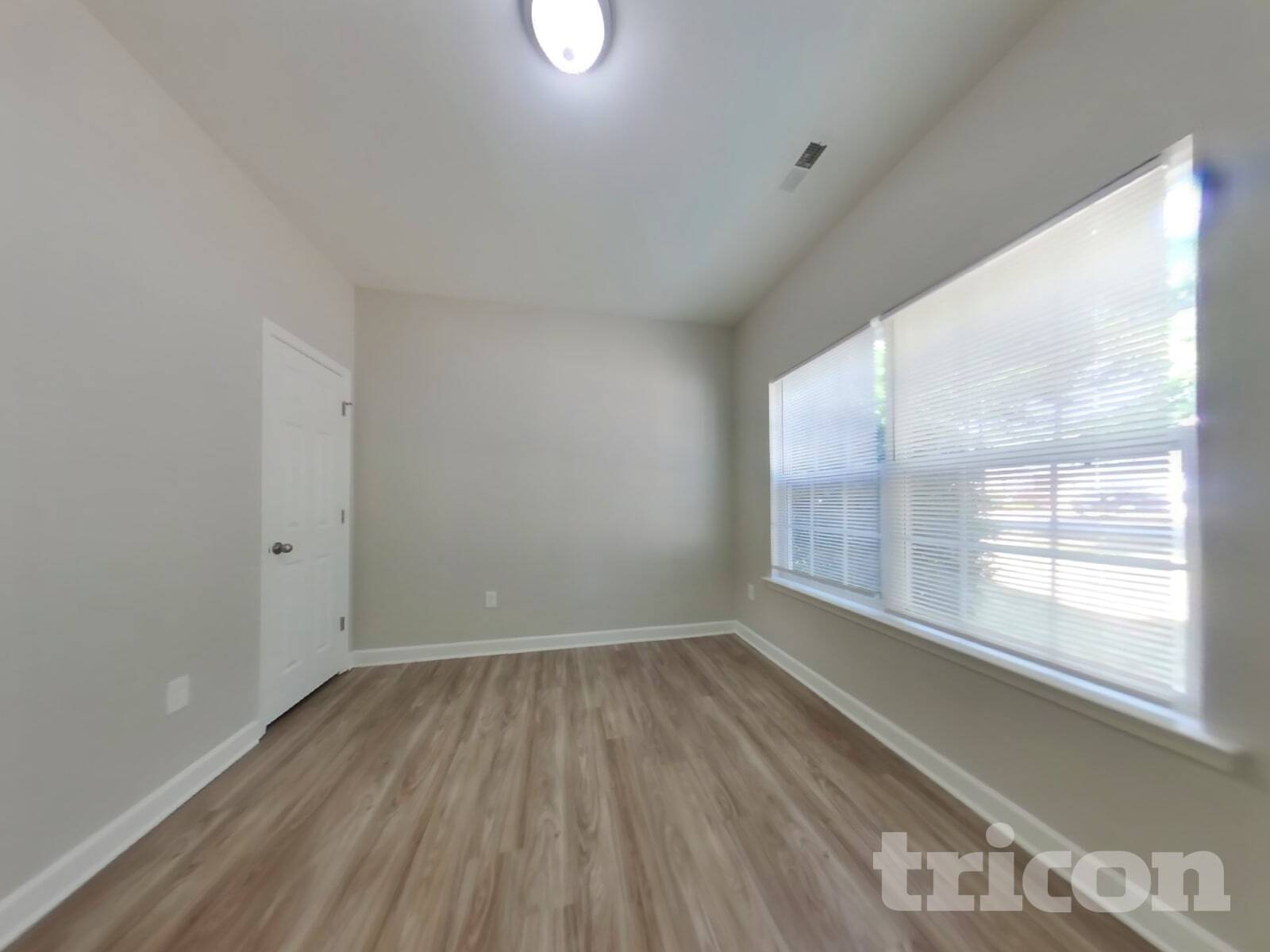 Building Photo - 8326 Knapp Ct