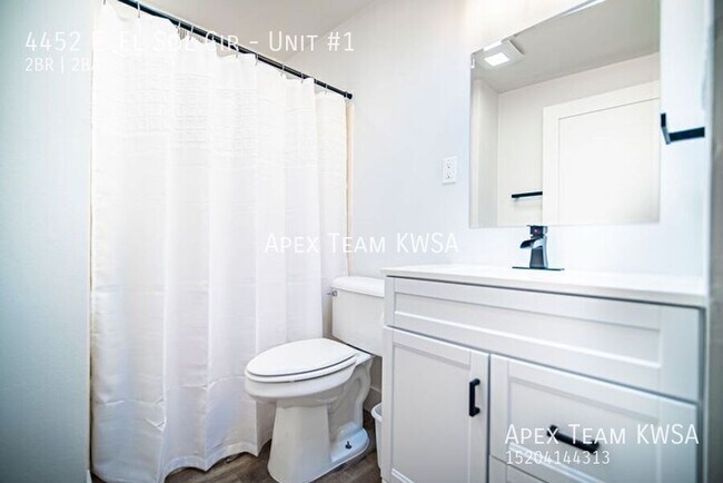 Building Photo - 4452 E El Sol Cir