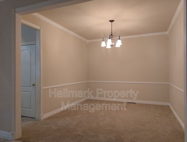 Building Photo - 214 Boulevard Du Lac