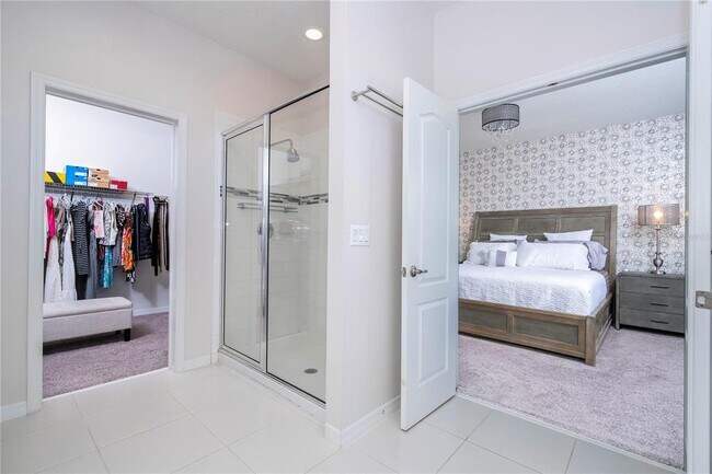 Building Photo - 15205 Shonan Gold Dr