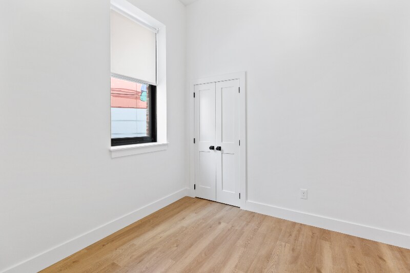 Building Photo - 101 Richmond St