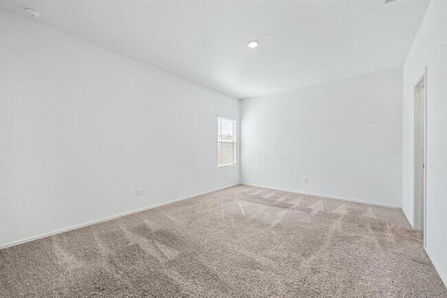 Building Photo - 13601 Mussel Rn