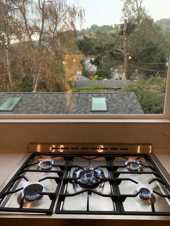 Building Photo - 220 Hiawatha Ave