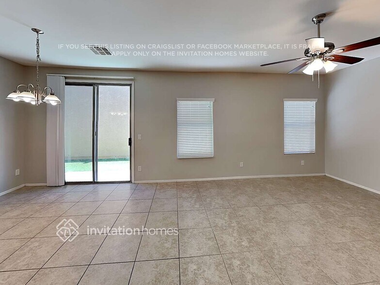 Building Photo - 1342 S Salem