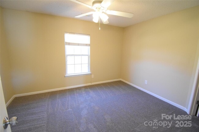 Building Photo - 7704 Aragorn Ln