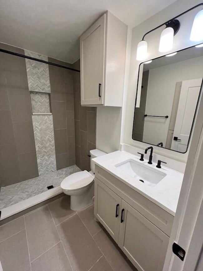 Building Photo - Allandale Place / Culdesac / Refrigerator / Washer/Dryer / Fenced Yard