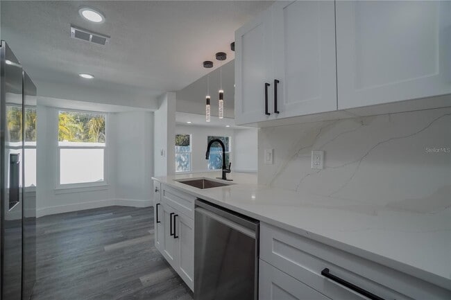 Building Photo - 1797 Birch Dr