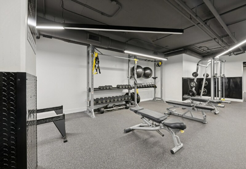 Building Photo - 148 Forest Ave