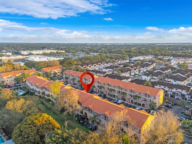 Building Photo - 10018 Hammocks Blvd