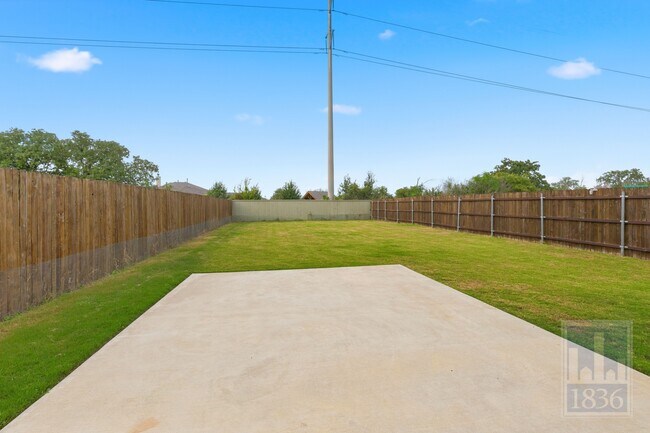 Building Photo - 113 Zuma Dr