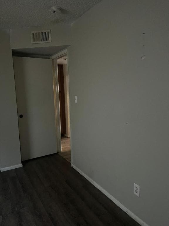 Building Photo - 214 E Ruth Ave