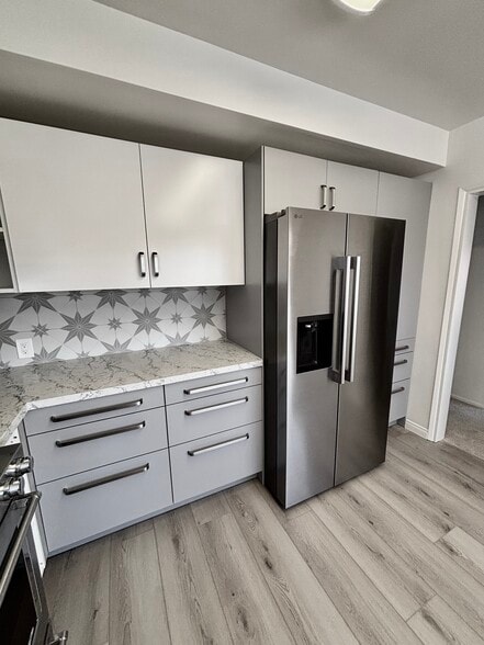 Building Photo - 969 W 25th St