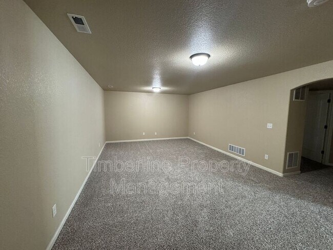Building Photo - 5348 Oak Spring Heights