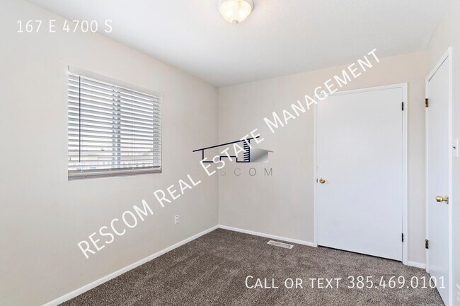 Building Photo - 167 4700 S