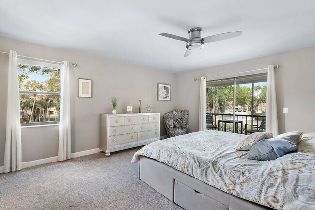 Building Photo - 13115 Belhaven Ct