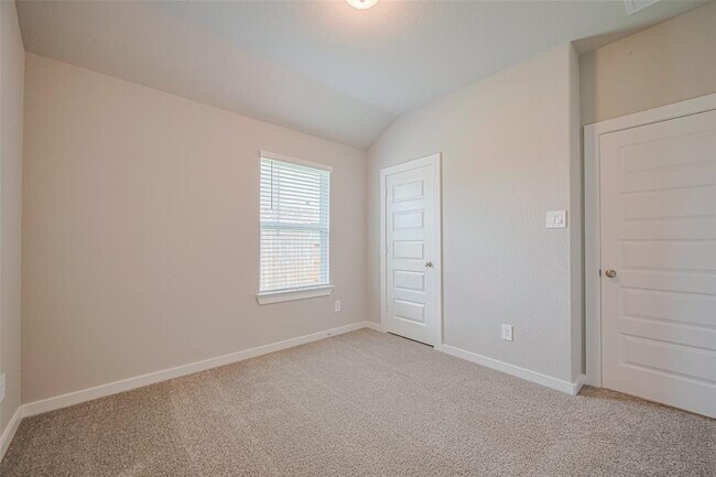 Building Photo - 6306 Brahman Ct