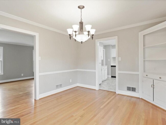 Building Photo - 1919 Kenbar Ct