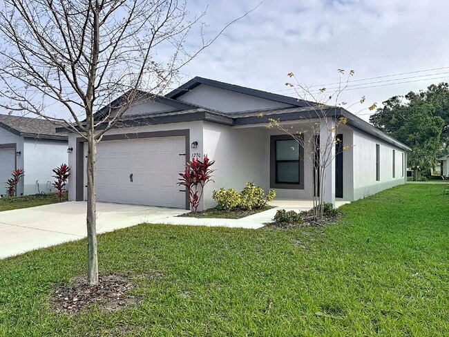 Building Photo - 1270 Ahoy Ave