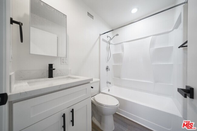 Building Photo - 4110 Normandie Ave