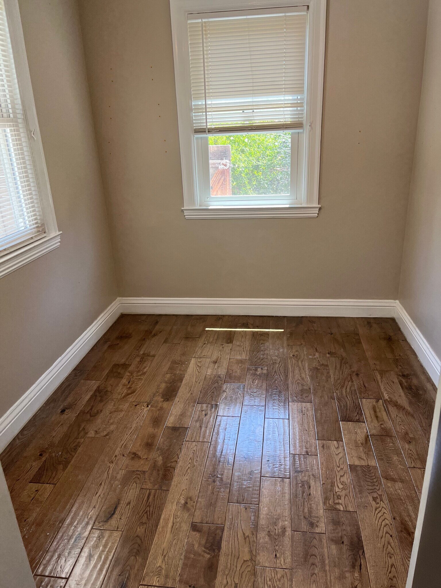 Extra Room - 2306 Pacheco St