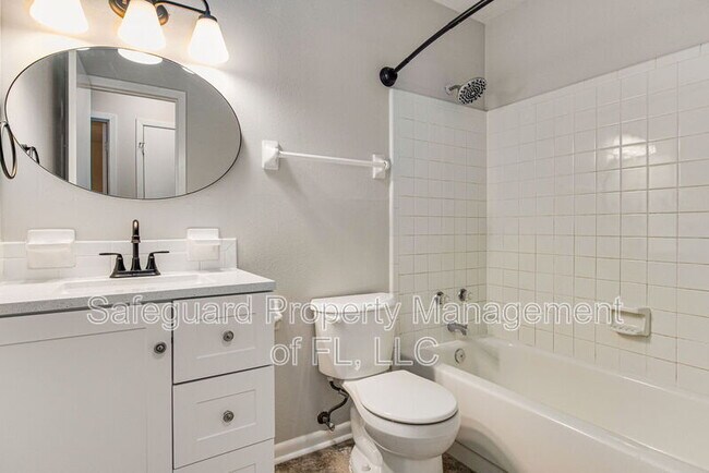 Building Photo - 4173 Ravenwood Dr