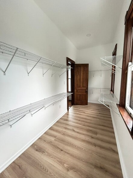 Building Photo - 3324 Spokane Ave