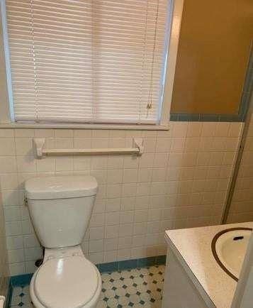 Building Photo - 160 Cown Dr