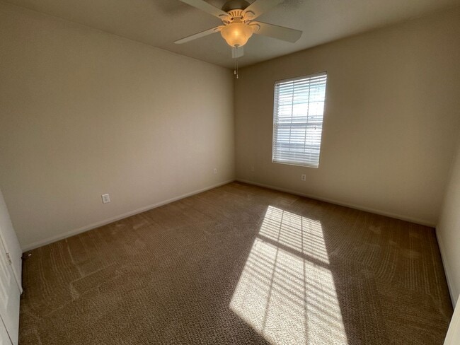 Building Photo - 4-Bedroom House for Rent in Killeen
