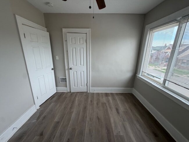 Building Photo - 8215/8217 Badger1 LLC