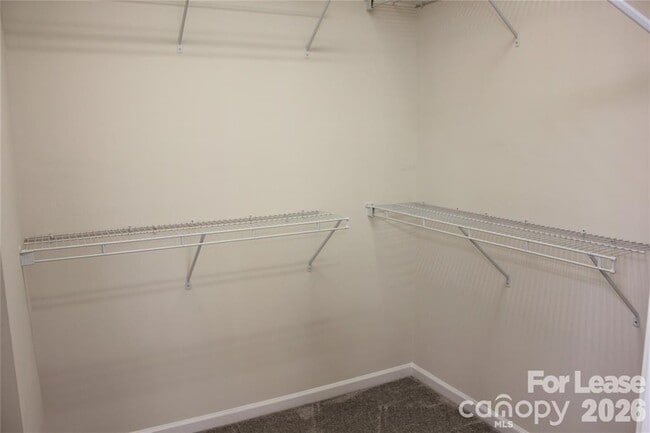 Building Photo - 17534 Hawks View Dr