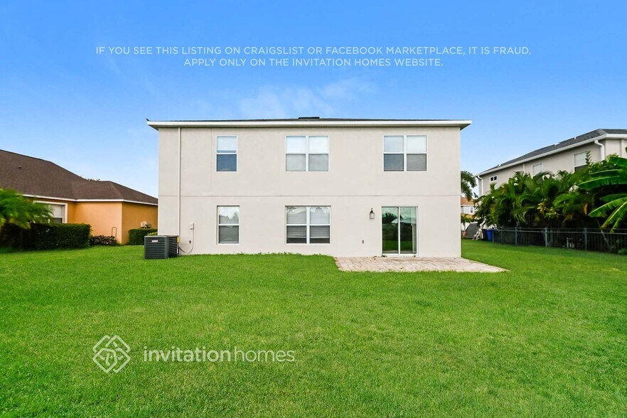 Building Photo - 5239 Moon Shell Dr