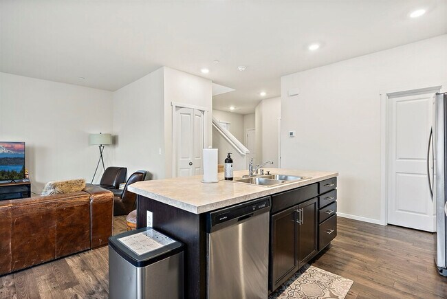 Building Photo - 10715 186th St Ct E