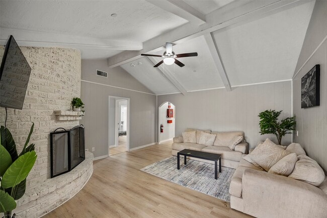 Building Photo - 22114 Merrymount Dr