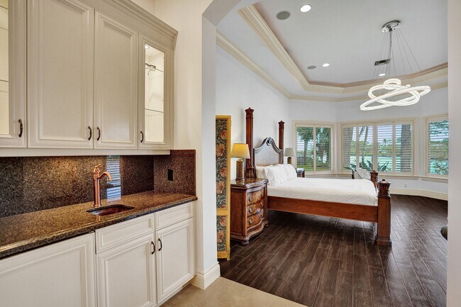 Building Photo - 18669 SE Palm Island Ln