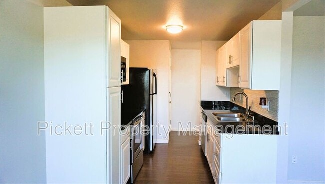 Building Photo - 1134 Scott Ave