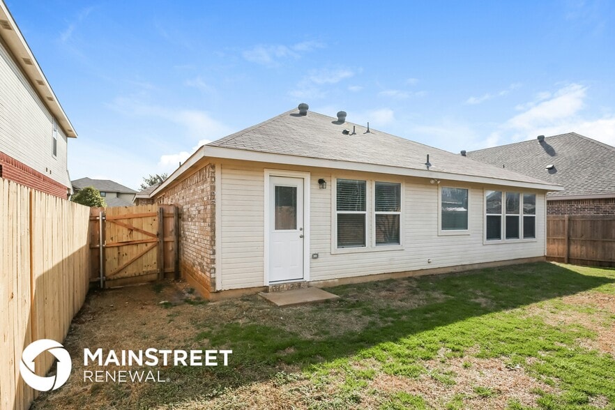 Building Photo - 1504 Wickham Dr