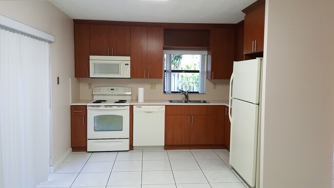 Building Photo - 12707 SW 66th Terrace Dr