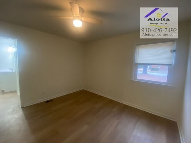 Building Photo - 525 Odell Rd