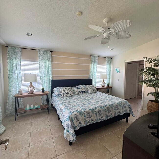 Building Photo - 24 Central Ave