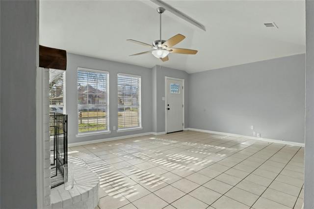 Building Photo - 1112 Union Dr