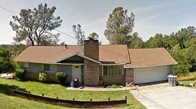 Primary Photo - Beautiful 4/3 Home on Canyon Highlands Drive