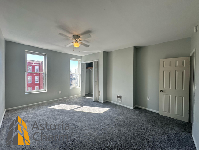 Building Photo - Updated 3 bedroom 1 bath Rowhome with Fenc...