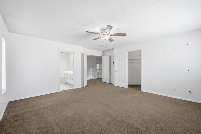 Building Photo - Exquisite 5-bed, 3-bath home w/ spacious 3-car garage offers luxurious living & effortless entert...