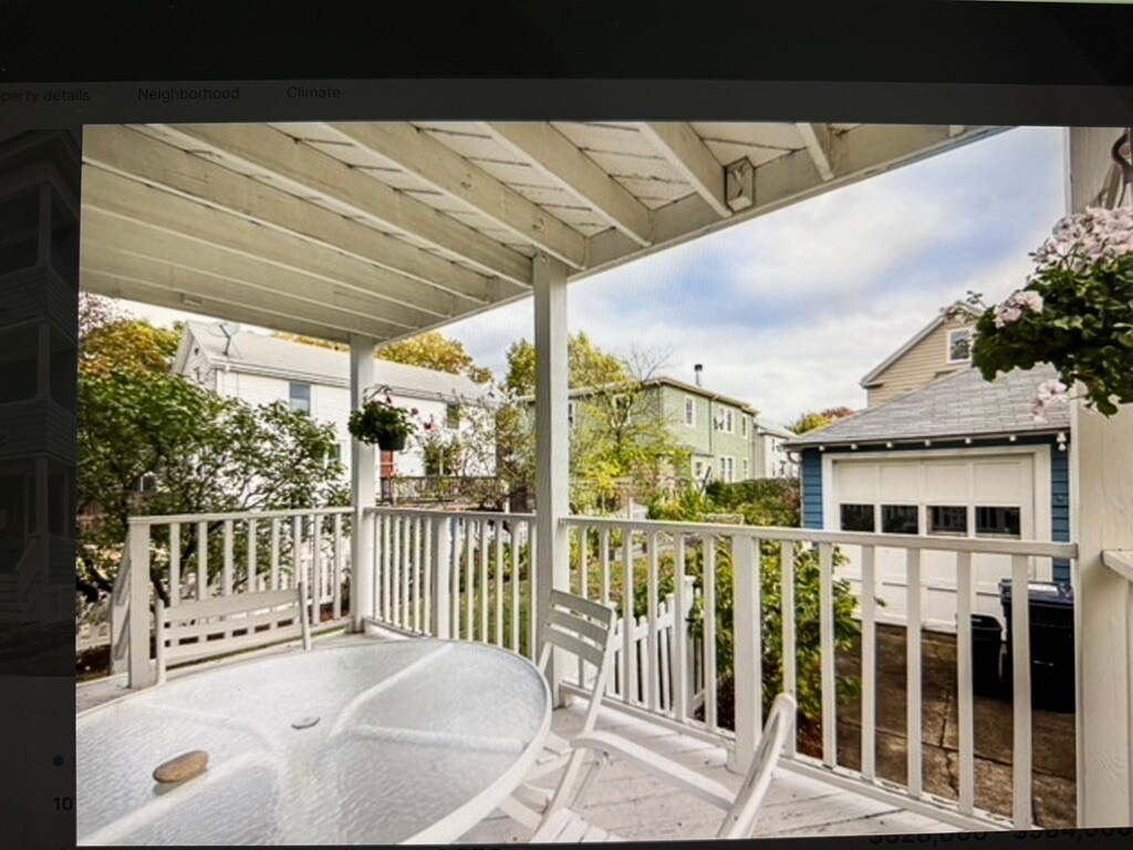 Building Photo - 107 Montgomery St