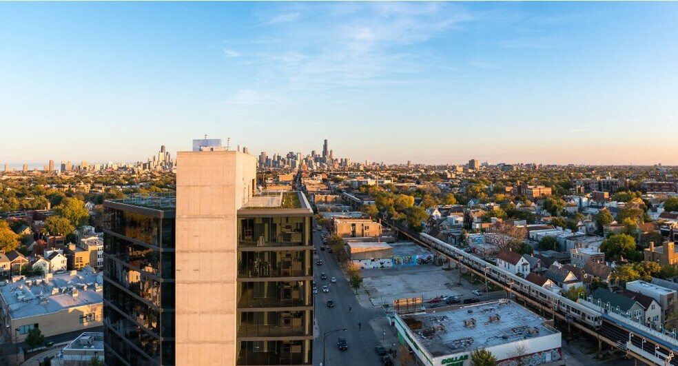 Building Photo - 2730 W Belden Ave