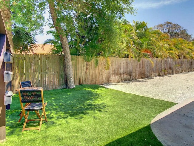 Building Photo - 2121 Dr M.L.K. Jr St N