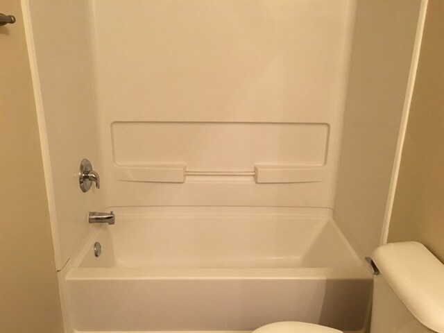 Building Photo - 13 Holly Springs Cir